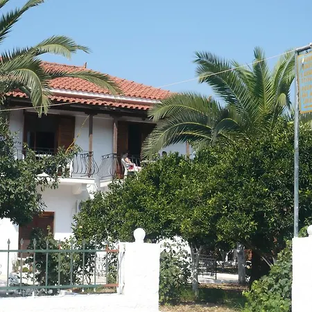 Appartamento Spyros Kalamákion